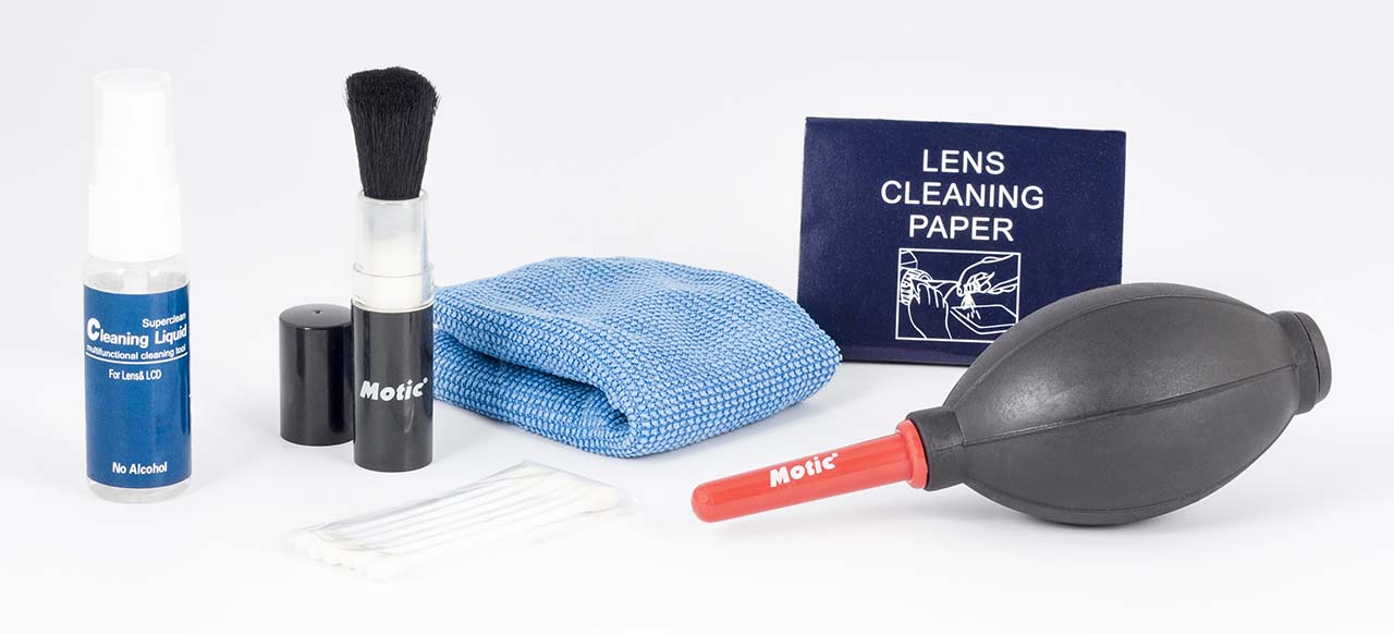Cleaning kit